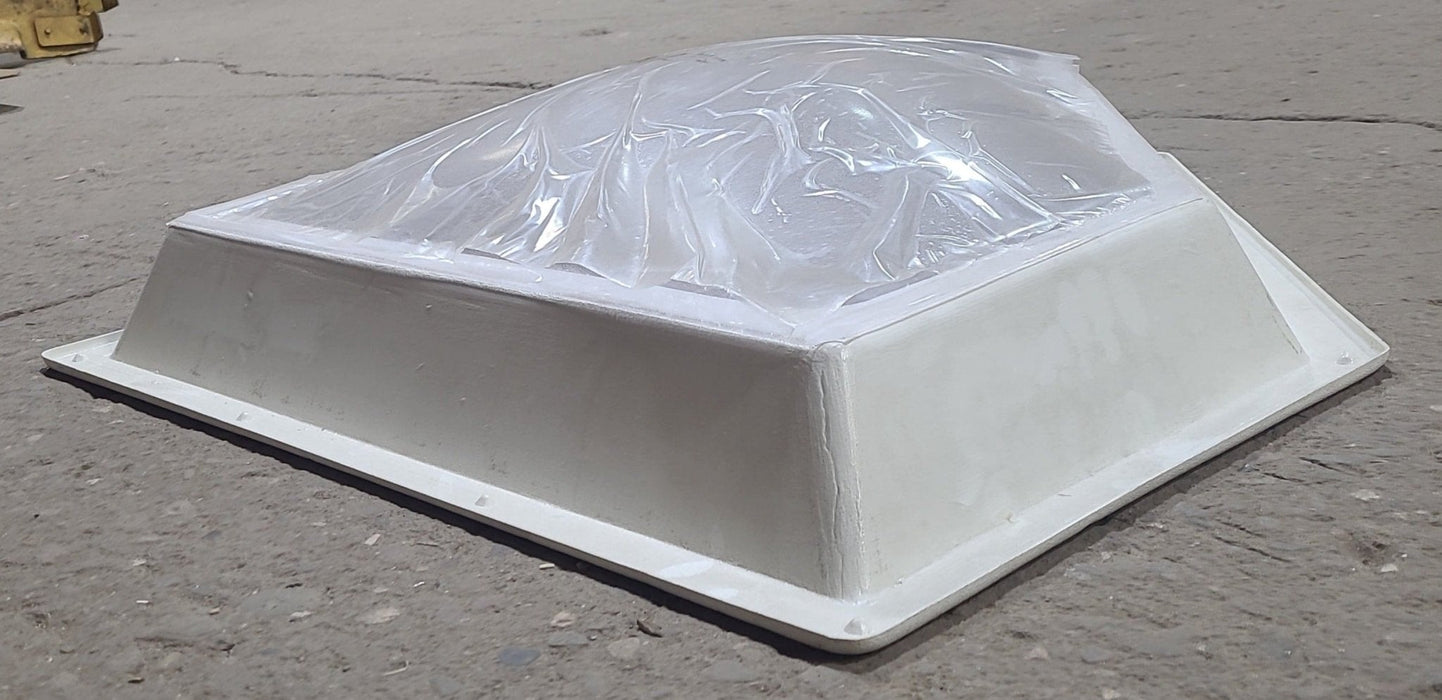 Inner 25-3/4" x 25-3/4" Neo-Angle Skylight, With Garnish