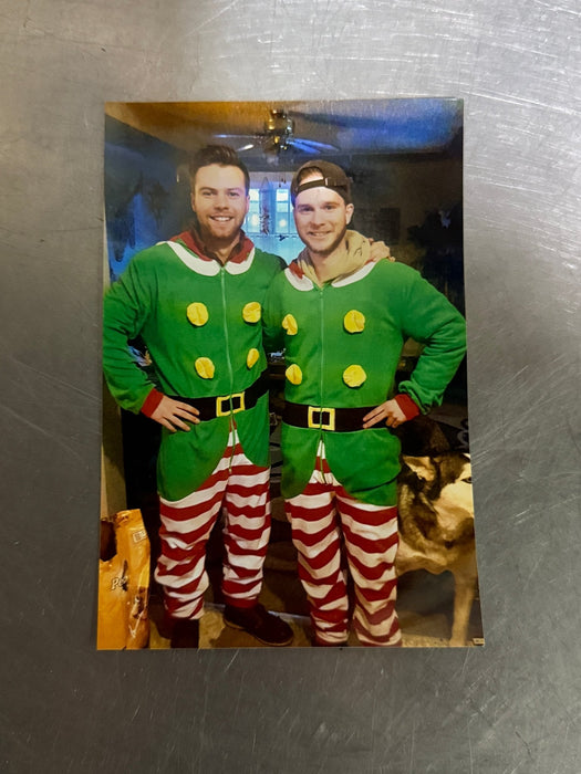 The picture of us 2 is For Sale!