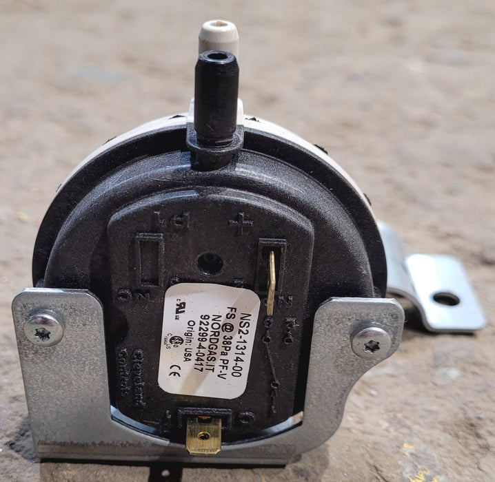 Truma AquaGo Replacement Exhaust Pressure Switch - 77000-90100