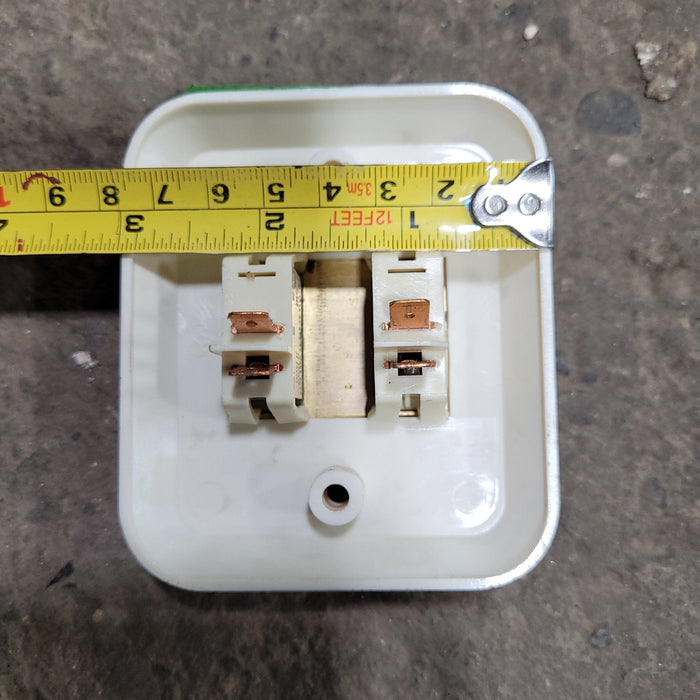 Used 12v RV Double Light Switch