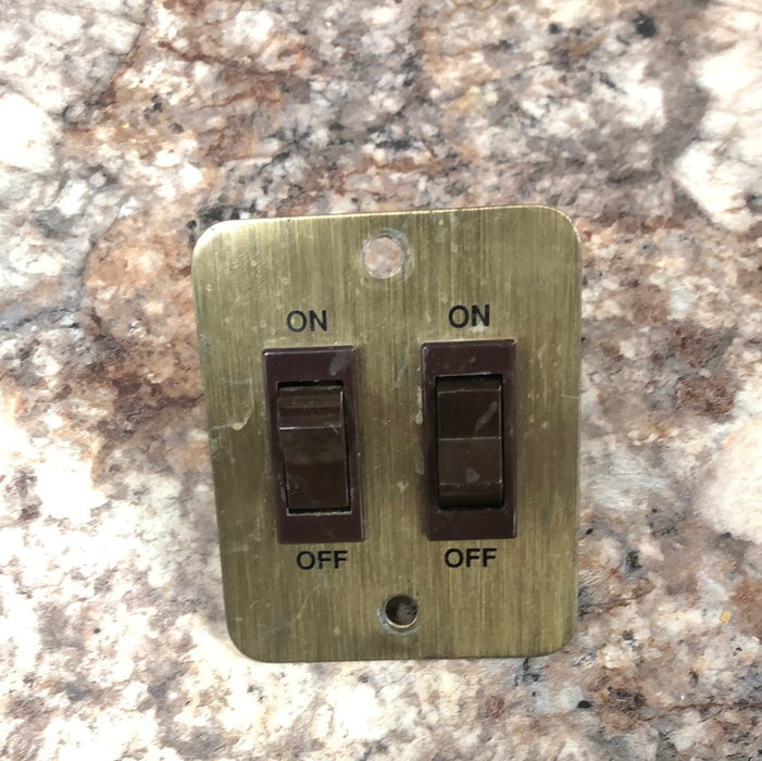 Used 12v RV Double Light Switch