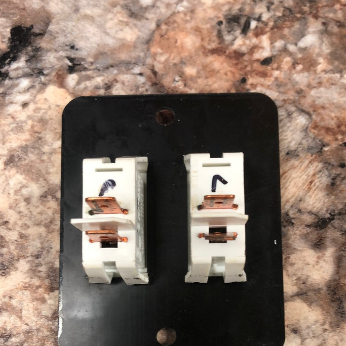 Used 12v RV Double Light Switch