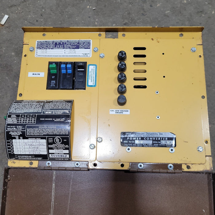 Used 30 AMP Converter PD733C018RD