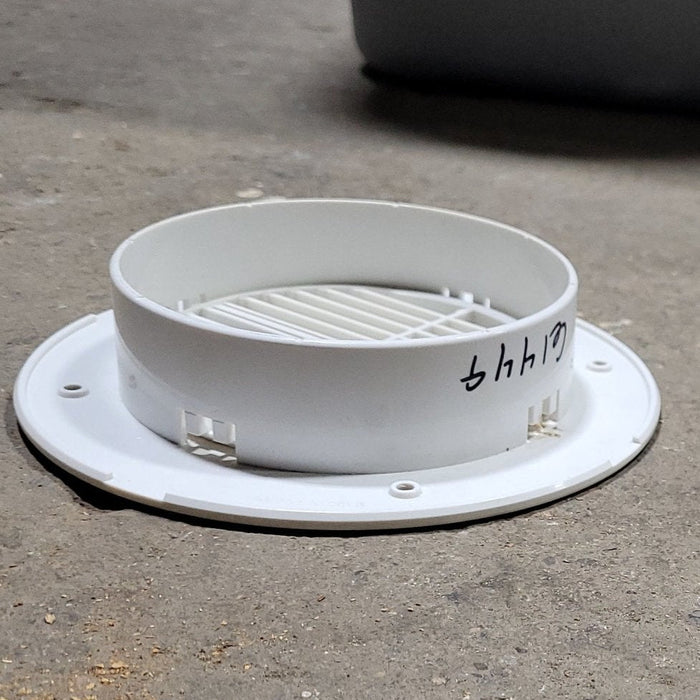 Used 4 1/2” Off White A/C Ducting- single - Young Farts RV Parts