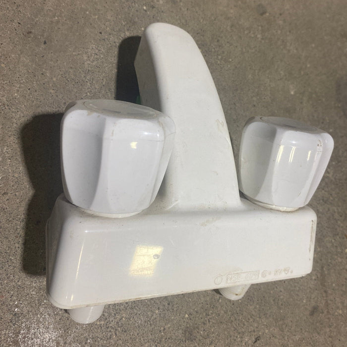 Used 4" Bathroom Faucet, Off White, Off White Knobs
