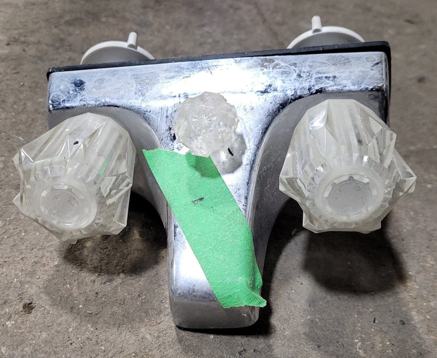 Used 4" Shower Faucet, With Diverter, Chrome, Clear Knobs