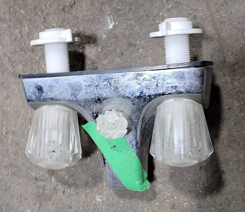 Used 4" Shower Faucet, With Diverter, Chrome, Clear Knobs