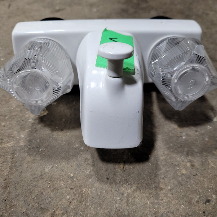 Used 4" Shower Faucet, With Diverter, White, With Clear Knobs