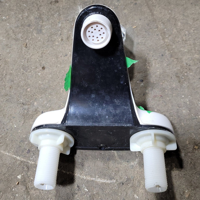 Used 4" Bathroom Faucet, White, Clear Knob