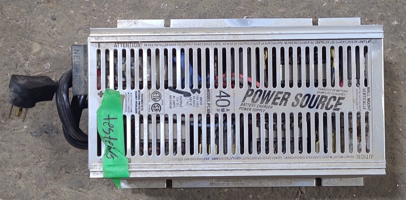 Used 40 AMP POWER SOURCE Power Station
