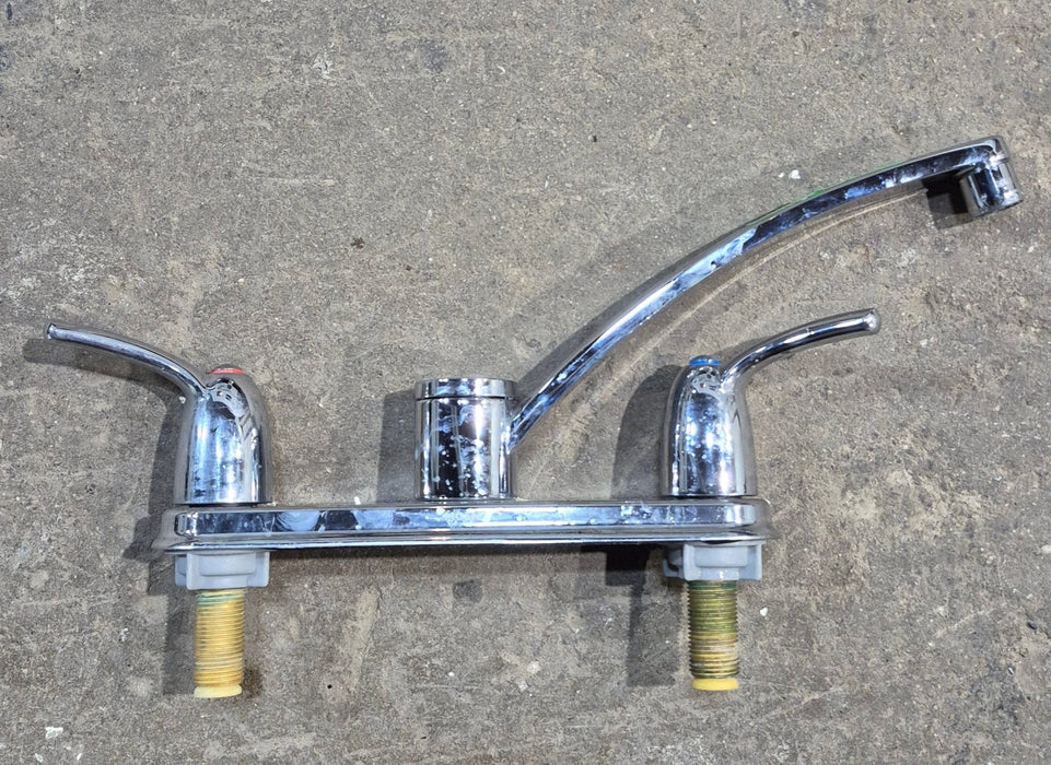 Used 8" Kitchen Faucet, Chrome, Chrome Handles
