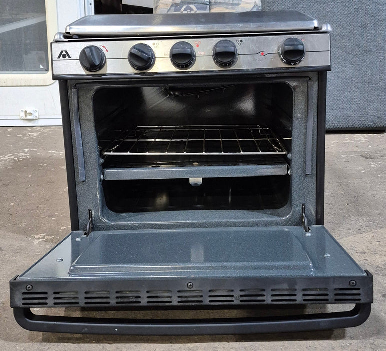Used Atwood / Wedgewood Range Stove, 3-Burner -  R-V1734SSPS