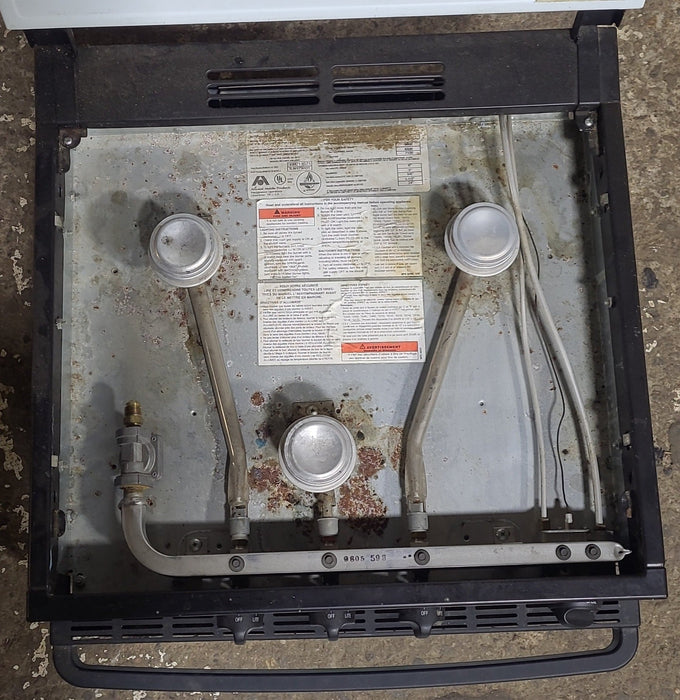 Used Atwood / Wedgewood range stove 3-burner R-W1730W1