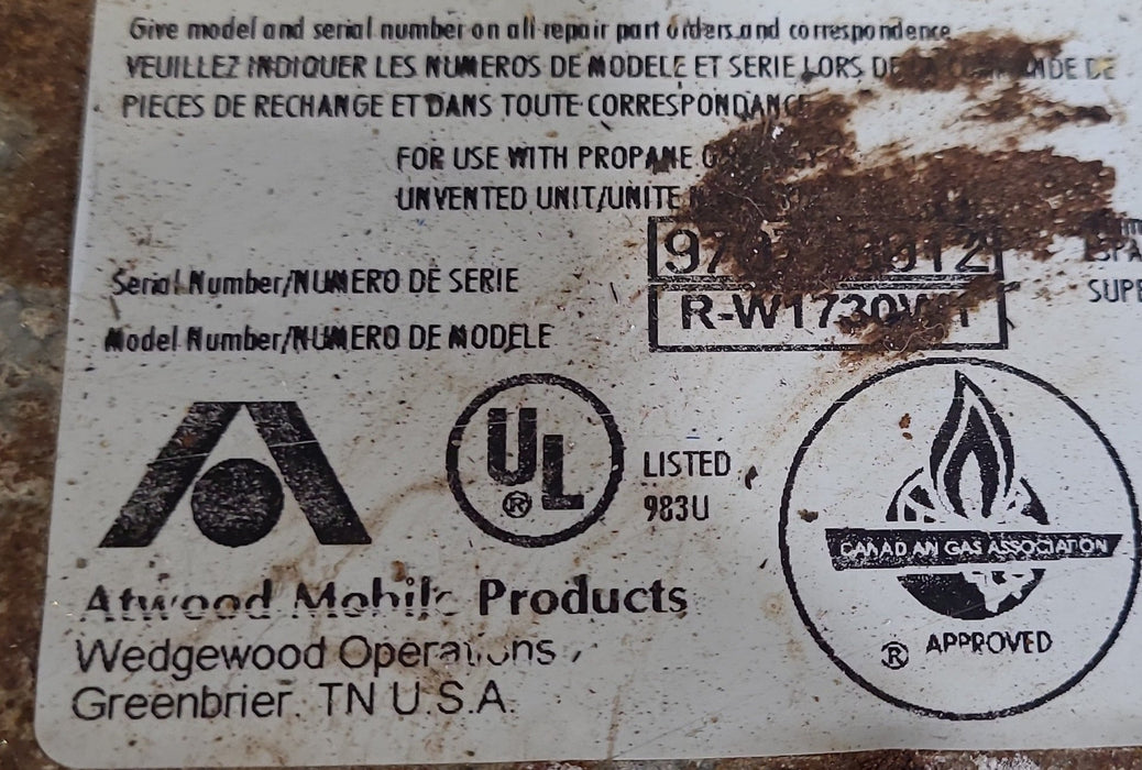 Used Atwood / Wedgewood range stove 3-burner R-W1730W1