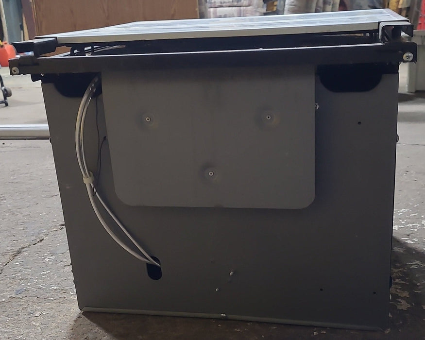 Used Atwood / Wedgewood range stove 3-burner R-W1730W1