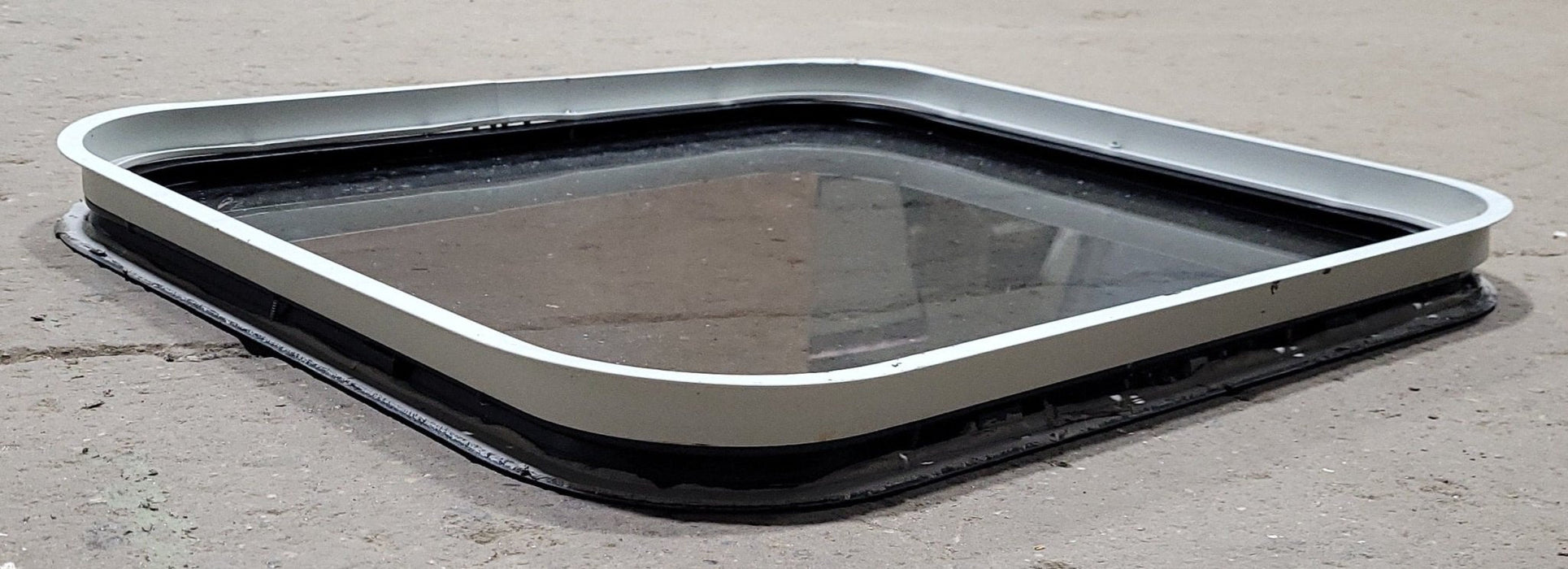 Used Black Radius Non-Opening Window : 23 1/4" W X 21 3/4" H X 1 3/8" D