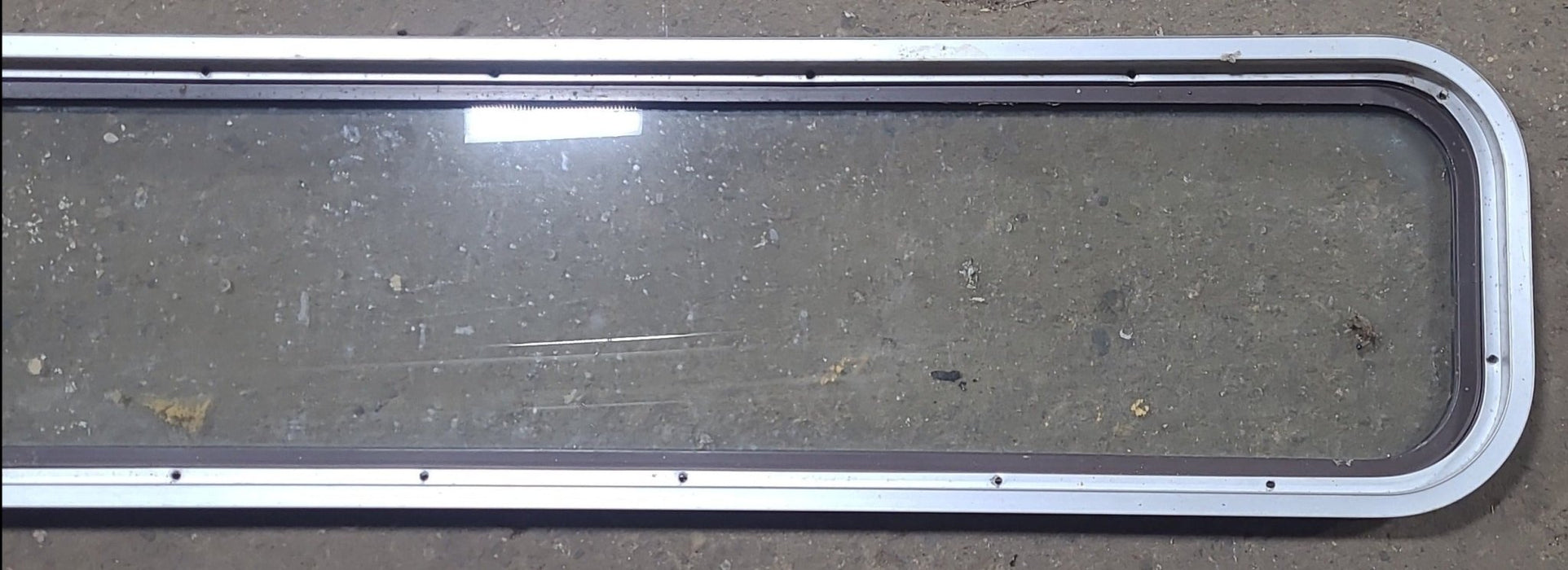Used Brown Radius Non Opening Window : 47" W x 10 3/4" H x 1 5/8" D