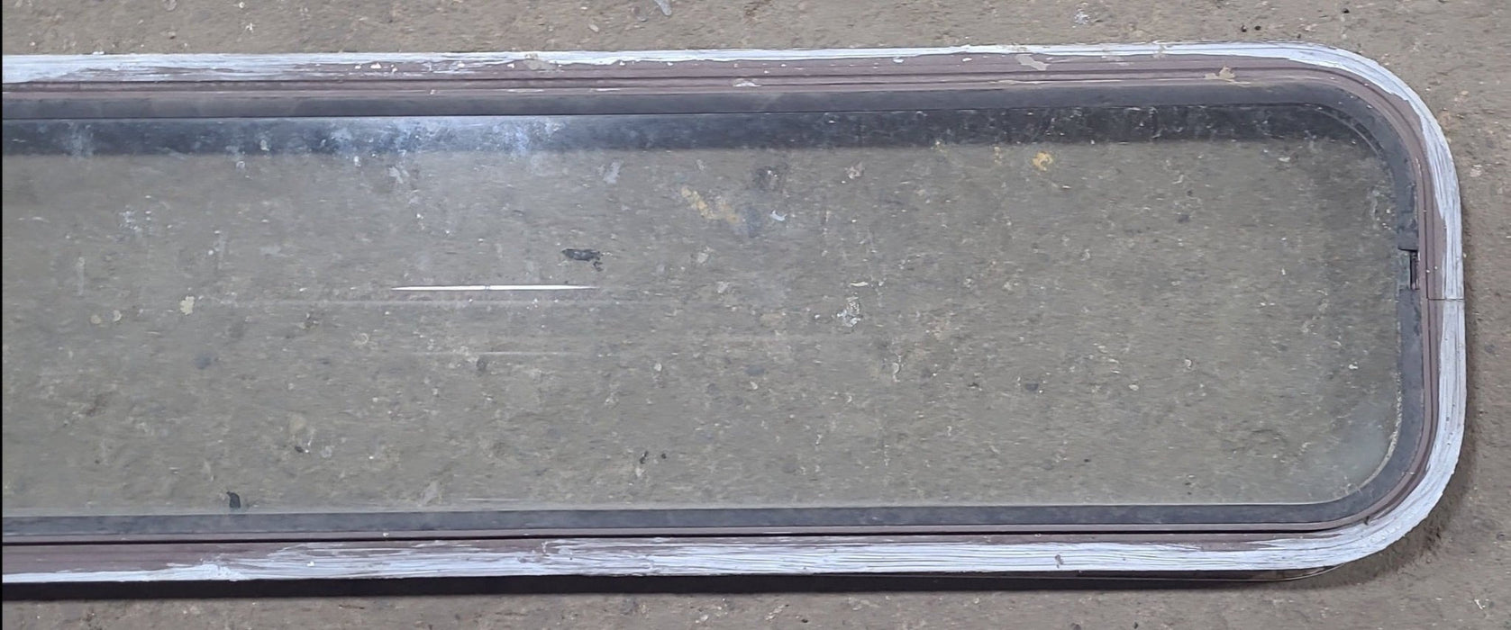 Used Brown Radius Non Opening Window : 47" W x 10 3/4" H x 1 5/8" D