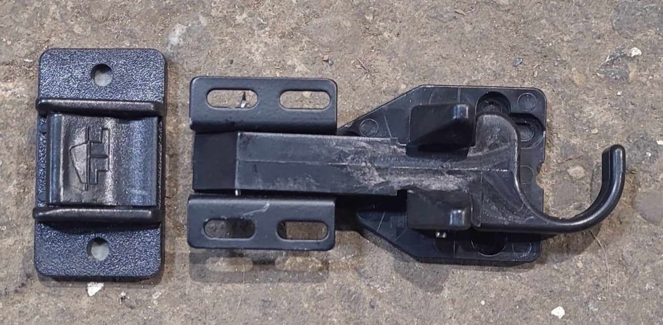 Used Bullet Screen Door Latch