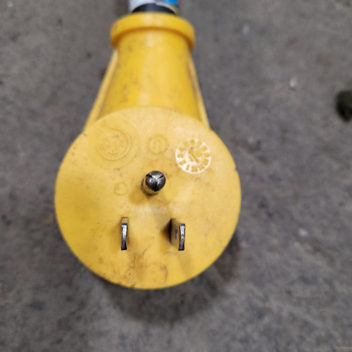 Used Camco 15AM/30AF Power Grip Dogbone - 12" 125V/1875W
