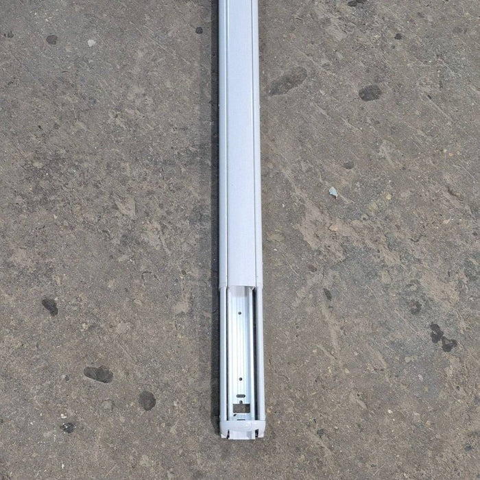 Used Carefree Awning Arm, Idler (Rear), White, 66 1/2" - Travel'r , R001643WHT