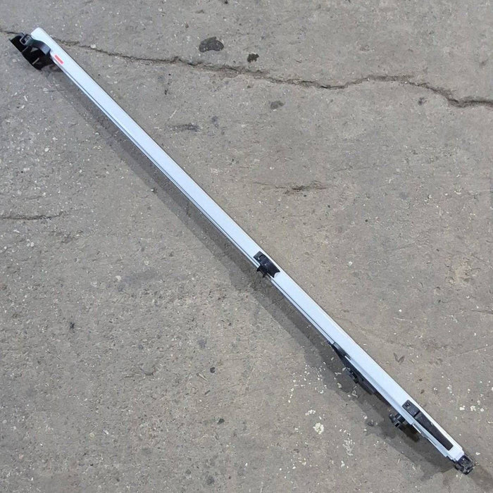 Used Carefree Single Manual Arm, 66", White - R00416-301-55