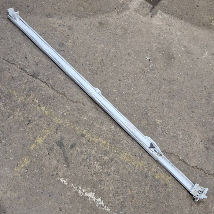 Used Carefree Single Manual Arm, 66", White - R00416-301-55