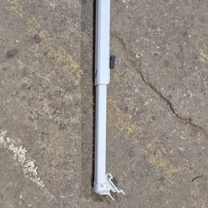 Used Carefree Single Manual Arm, 66", White - R00416-301-55