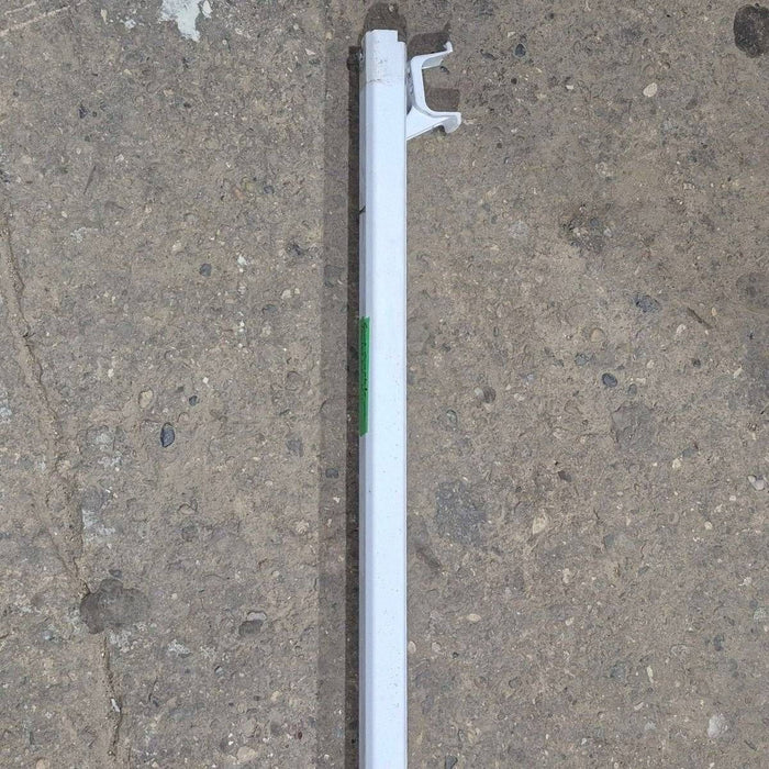 Used Carefree Single Manual Arm, 66", White - R00416-301-55