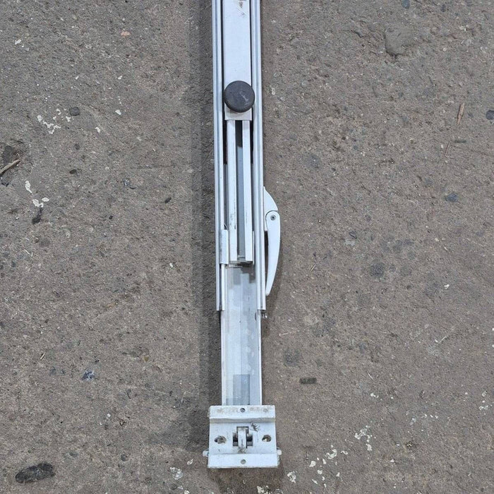 Used Carefree Single Manual Arm, 72", White - R00415-316-55