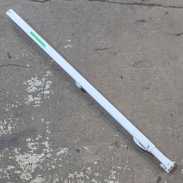 Used Carefree Single Manual Arm, 72", White - R00415-316-55