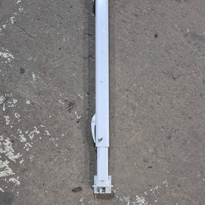 Used Carefree Single Manual Arm, 72", White - R00415-316-55