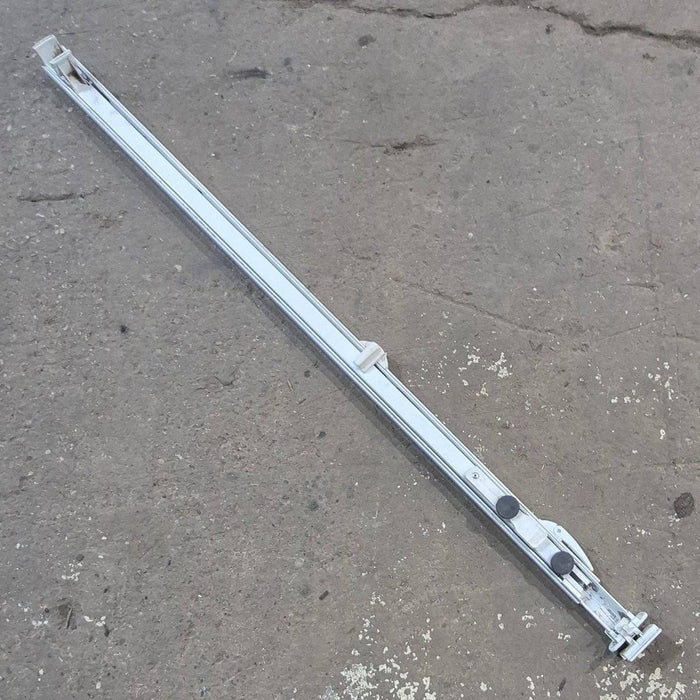 Used Carefree Single Manual Arm, 66", White - R00416-301-55