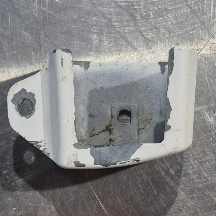 Used Carefree Torsion Assembly End Cap, Right Hand, White