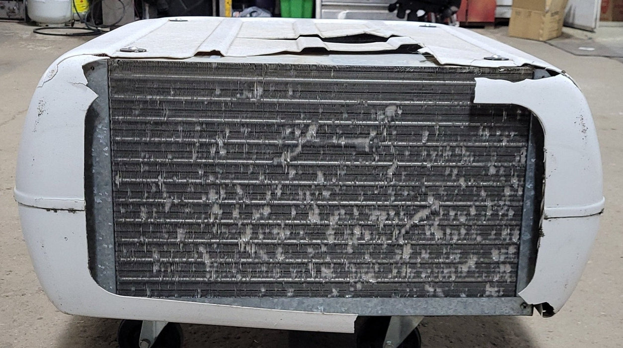 Used Coleman Mach 15 Air Conditioner, Head Unit, 13500 BTU - 7335C896