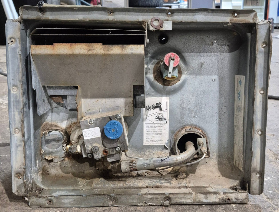 Used Complete Atwood Hot Water Heater, 6 Gallon - G6A-7P