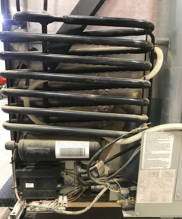 Used Complete Dometic Fridge, 2-Way - DM2652