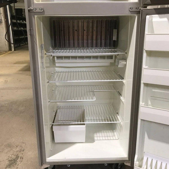 Used Complete Dometic Fridge, 2-Way - RM2620RX
