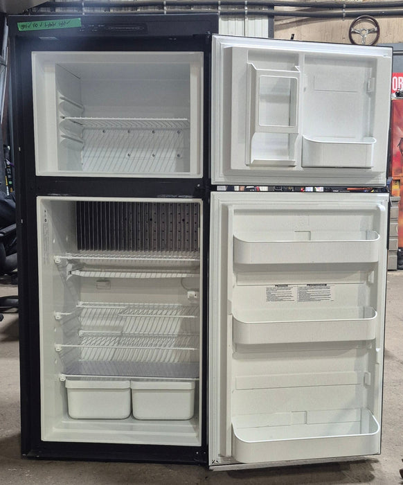 Used Complete Dometic Fridge, 2 - WAY - RM2652 - Young Farts RV Parts