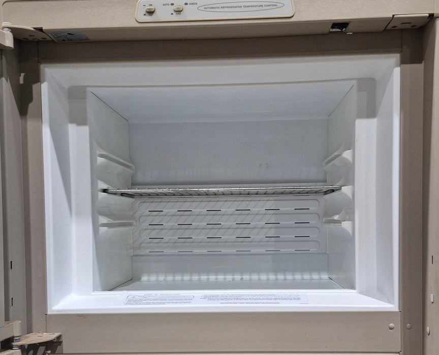 Used Complete Dometic Fridge, 2 - WAY - RM2652 - Young Farts RV Parts