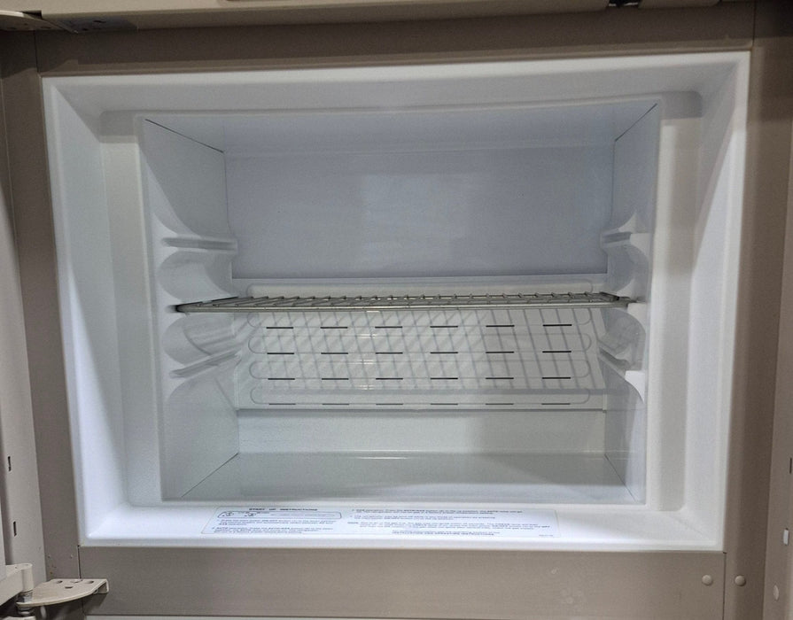 Used Complete Dometic Fridge, 2-Way - RM2652