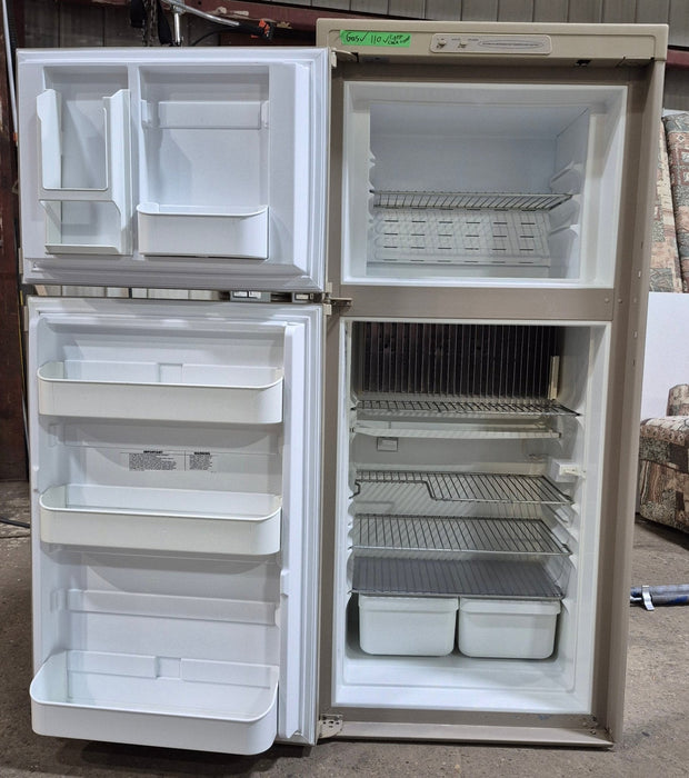 Used Complete Dometic Fridge, 2-Way - RM2652