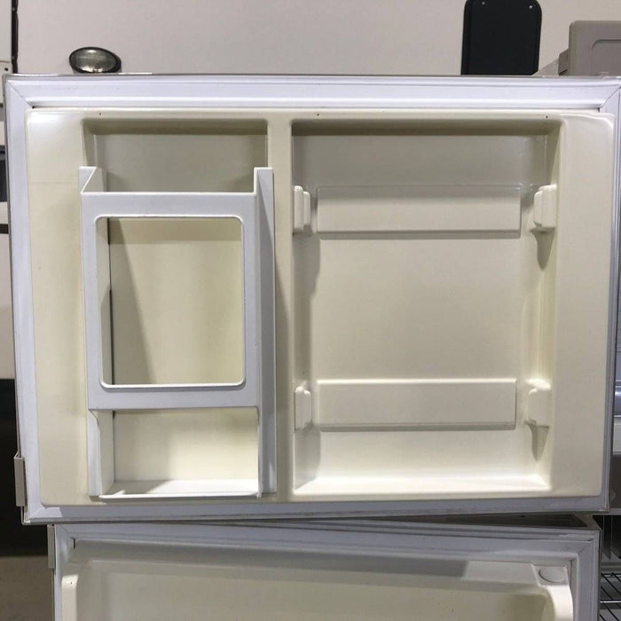 Used Complete Dometic Fridge, 2-Way - RM3662