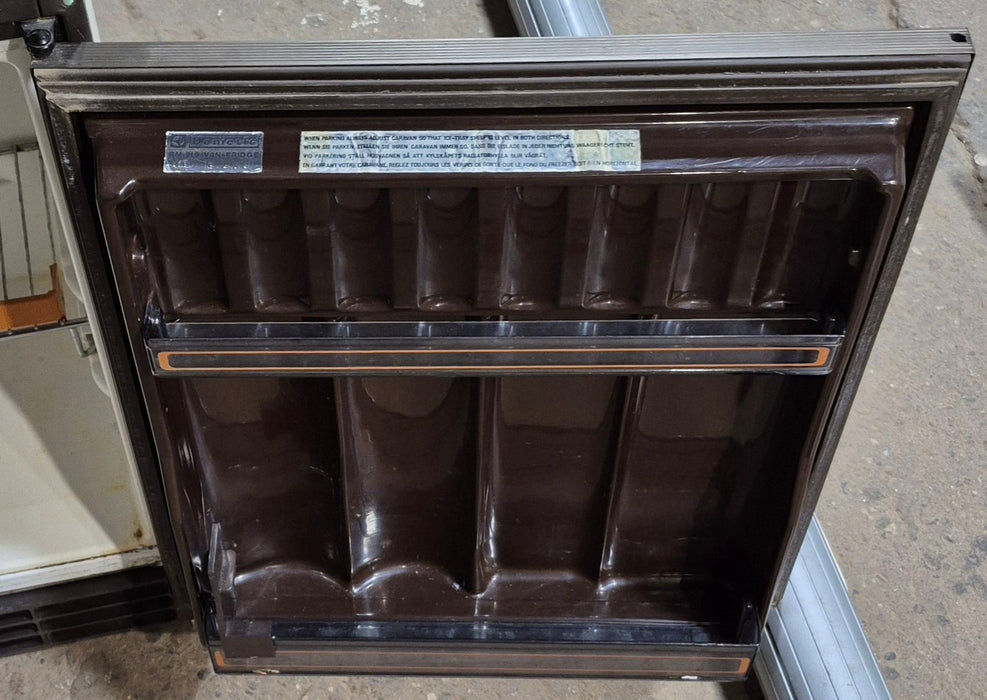 Used Complete Dometic Fridge 2-Way - RM215