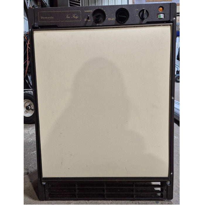 Used Complete Dometic Fridge 2-Way - RM215