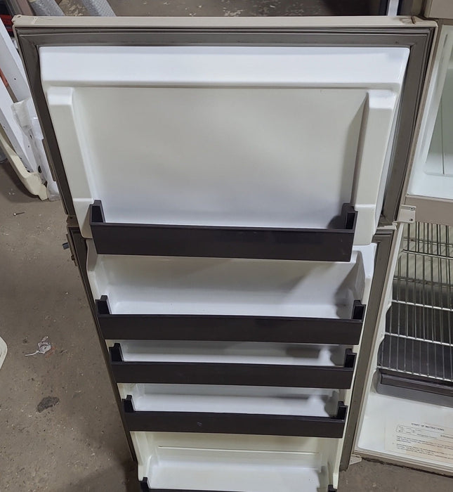 Used Complete Dometic Fridge, 2-Way - RM2612
