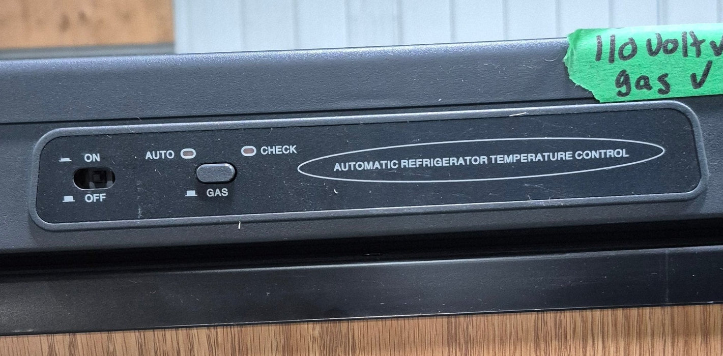 Used Complete Dometic Fridge, 2-Way - RM2652
