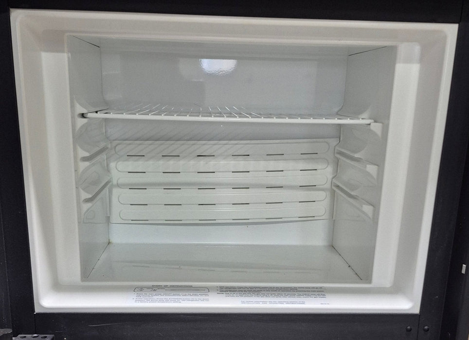 Used Complete Dometic Fridge, 2-Way - RM2652