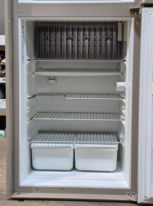 Used Complete Dometic Fridge, 2-Way - RM2652