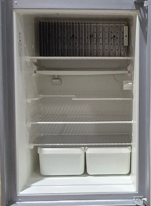 Used Complete Dometic Fridge, 2-Way - RM2652